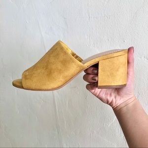 NWB Kelly & Katie Suede Sandals Mustard Yellow